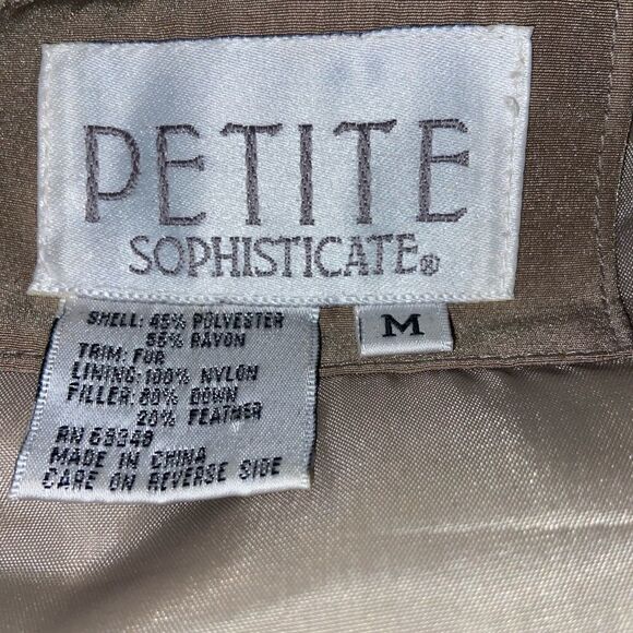 Down feather Hooded winter jacket size meduim - Picture 3 of 8